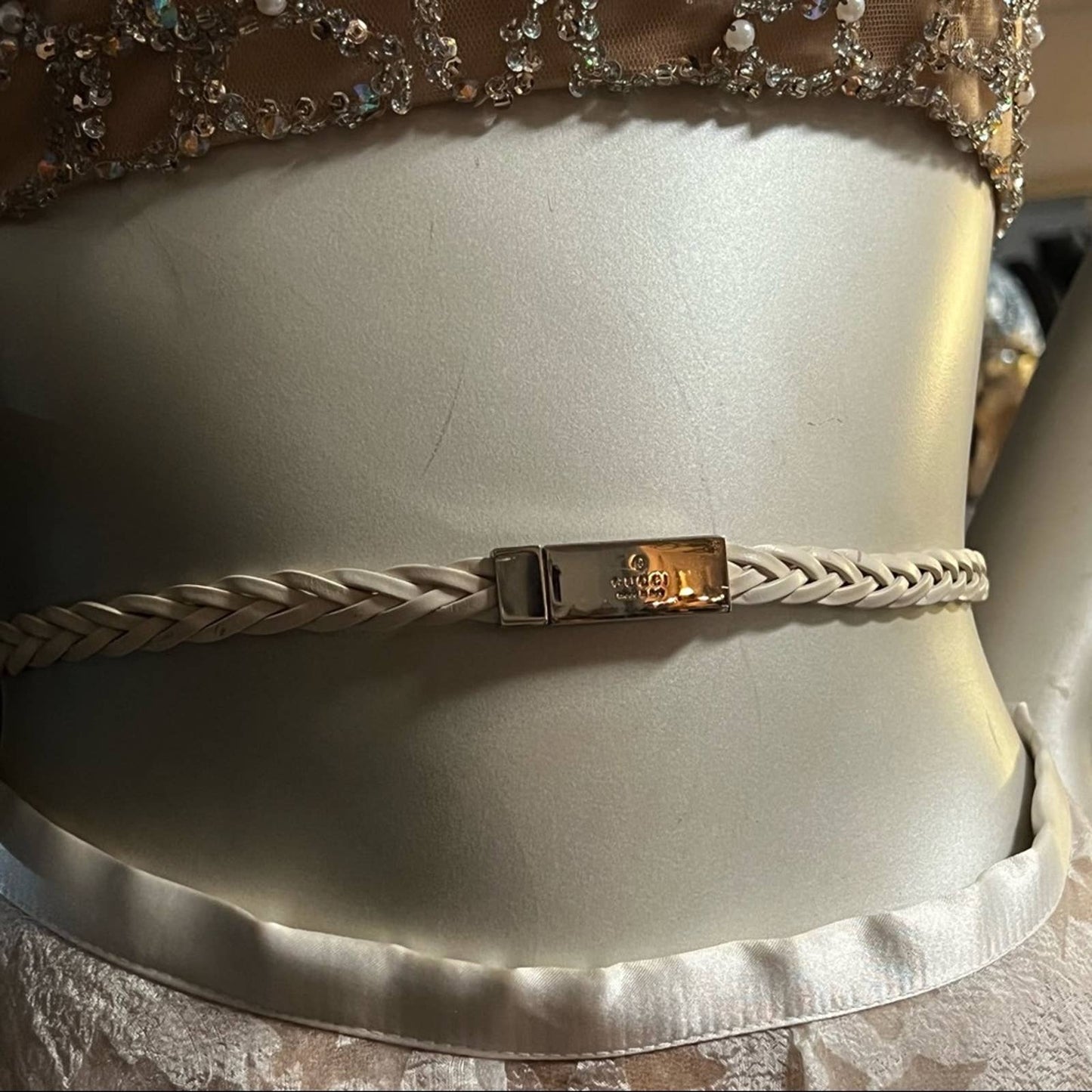 Gucci White Leather Woven Belt • 28”