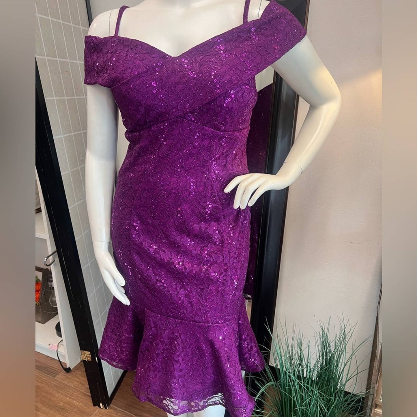 Purple Sequin Lace Sparkle Off the Shoulder Dress 14/16