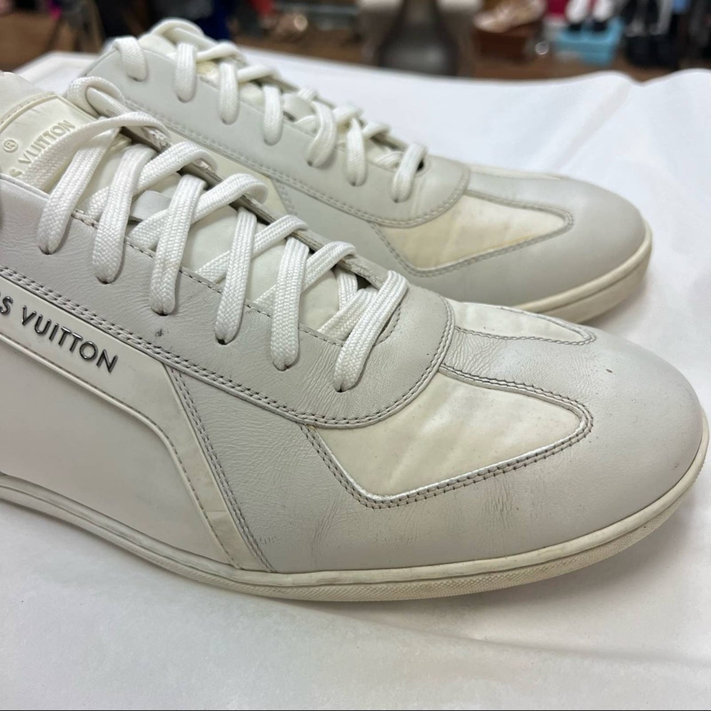 LOUIS VUITTON Men's White Leather Trim Lace up Low Top Sneakers 8