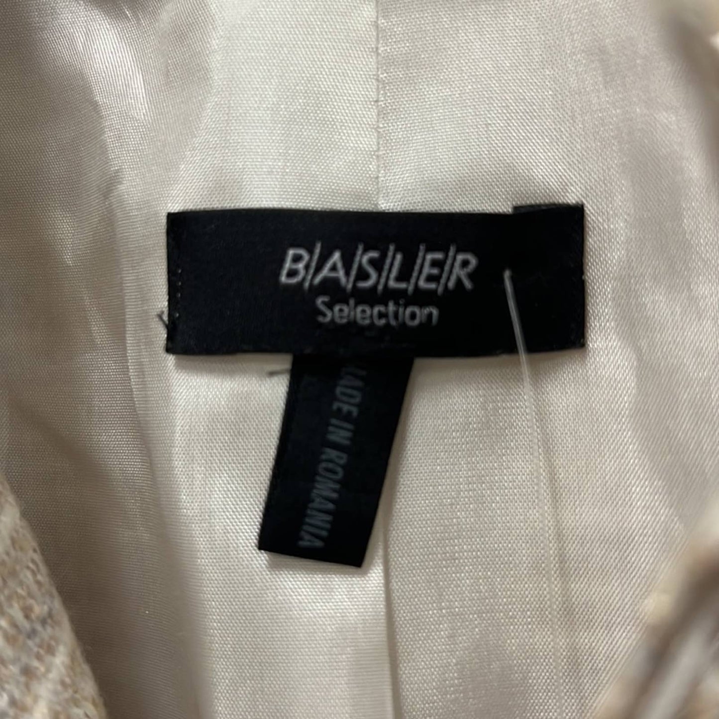 BASLER Tan Tweed Zipper Front Blazer - 40